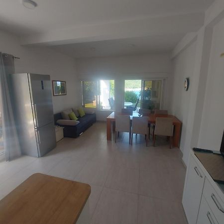 נאום Apartmani Barka מראה חיצוני תמונה
