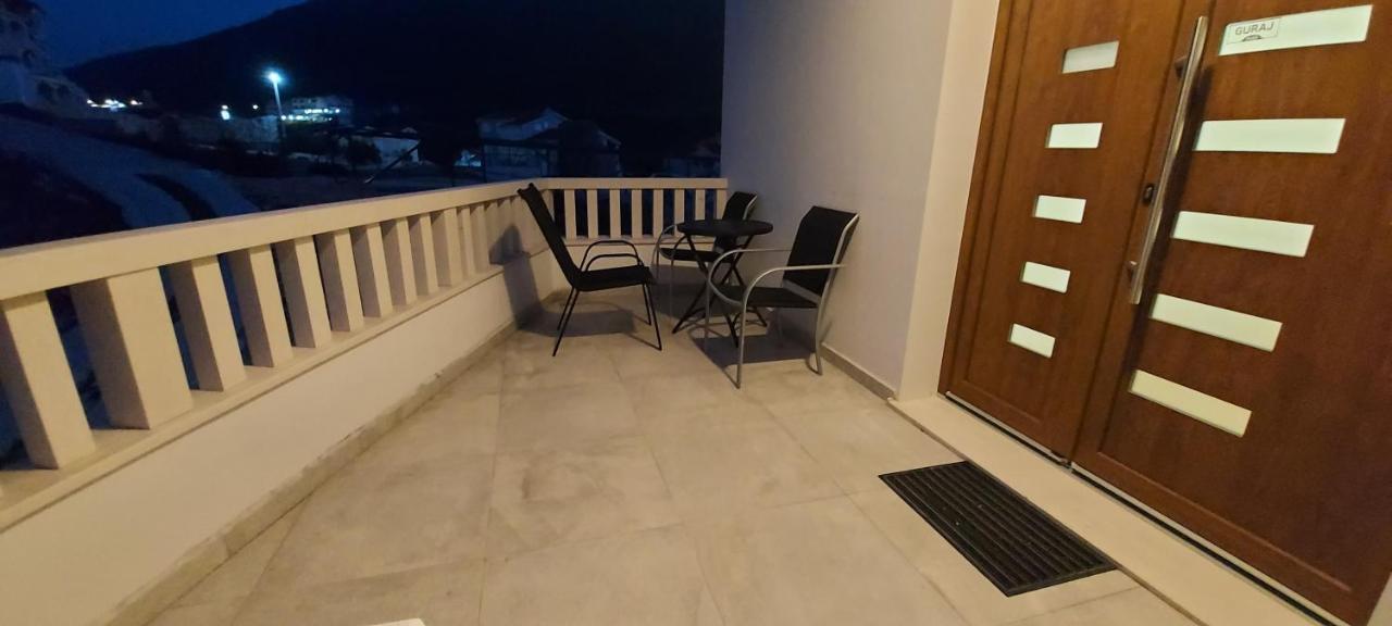 נאום Apartmani Barka מראה חיצוני תמונה