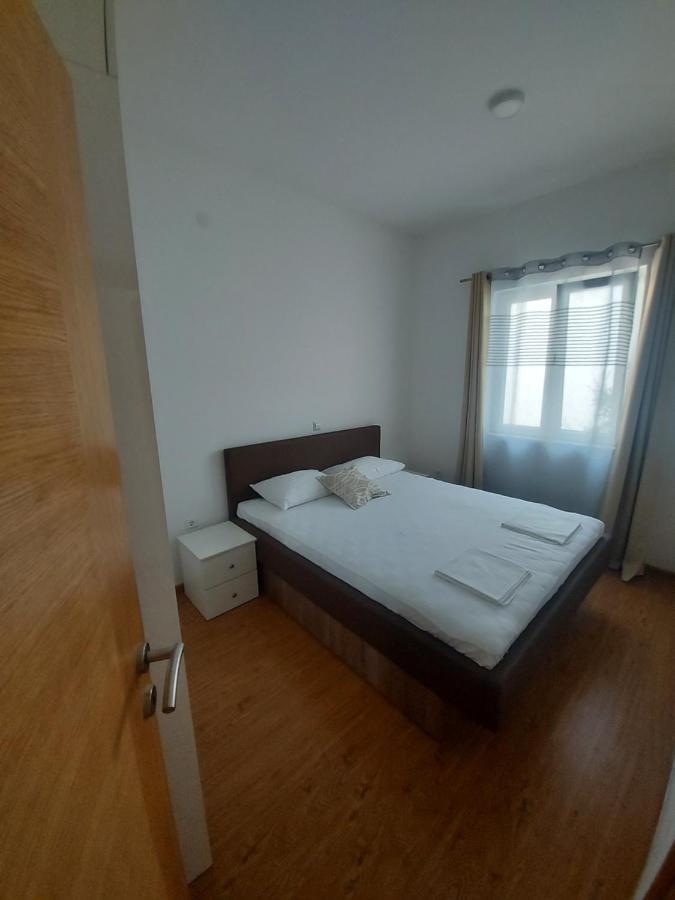 נאום Apartmani Barka מראה חיצוני תמונה