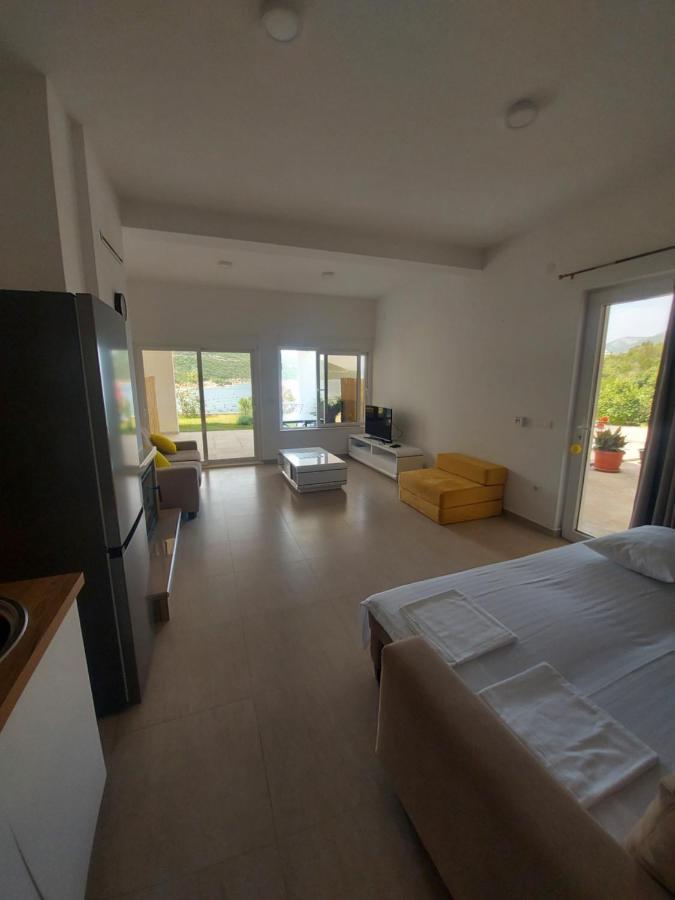 נאום Apartmani Barka מראה חיצוני תמונה