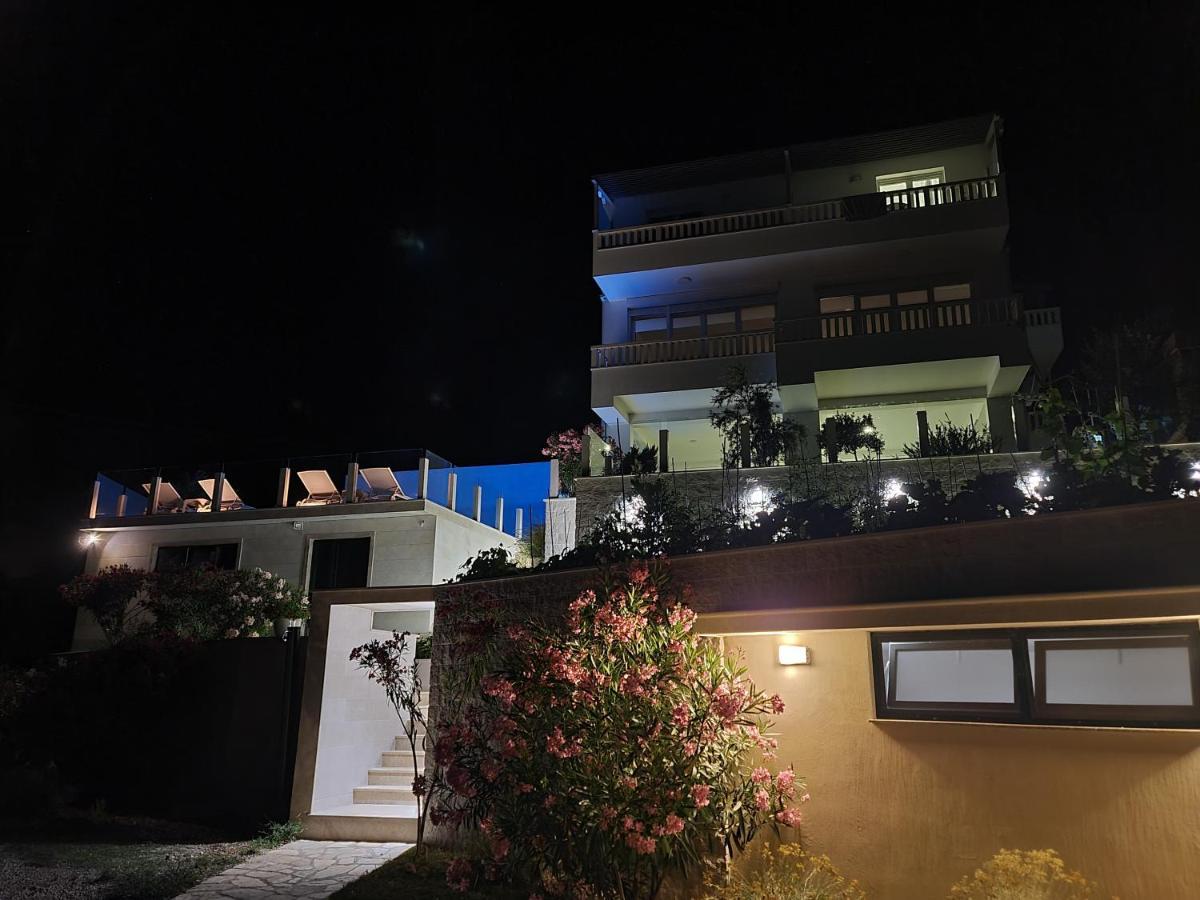 נאום Apartmani Barka מראה חיצוני תמונה