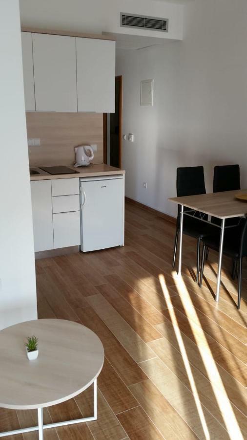 נאום Apartmani Barka מראה חיצוני תמונה