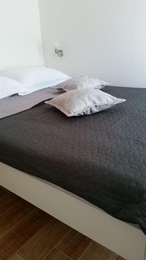 נאום Apartmani Barka מראה חיצוני תמונה